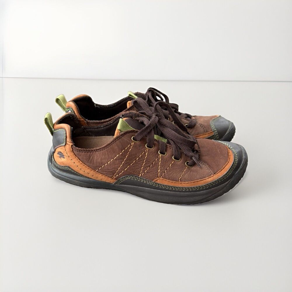 Earth Shoes Womens 9.5 Brown Leather Lace Up Sneakers Comfort Walking Shoes Low - Picture 2 of 8